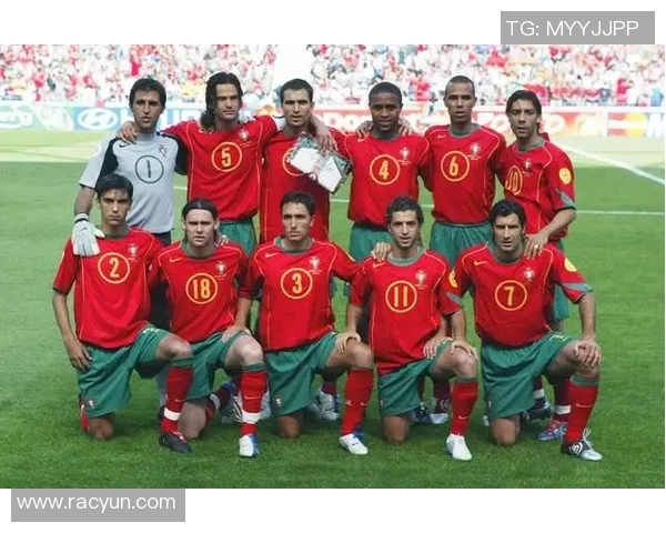 外国足球明星的成长之路：从青涩少年到世界顶级球员的蜕变与奋斗