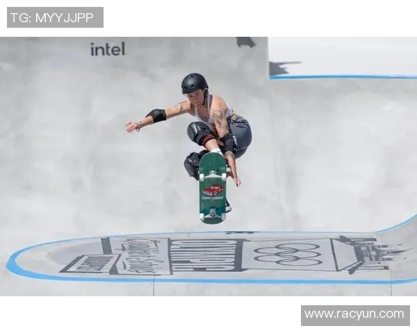 深圳滑板队灵活性变革引发热议探索新兴运动的未来发展之路